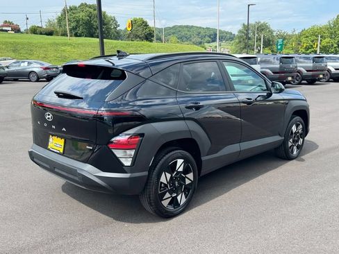 Used 2025 Hyundai Kona SEL AWD/4WD image 4