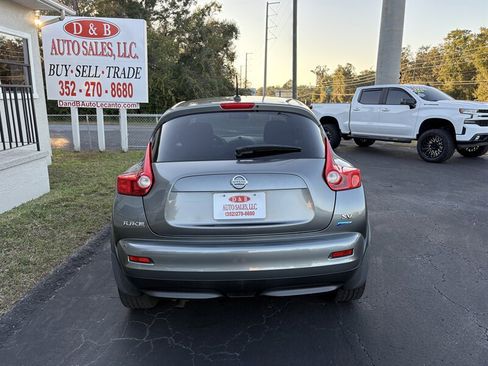Used 2012 Nissan Juke SV w/ Interior Illumination Pkg image 4