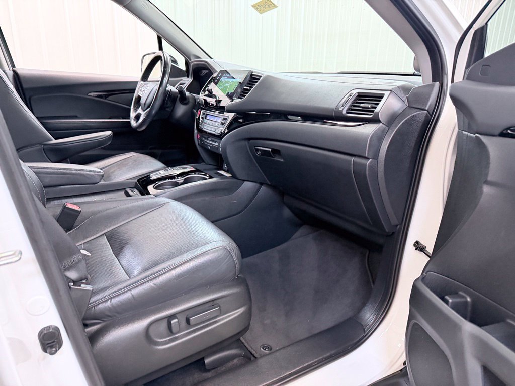 Used 2020 Honda Pilot Elite image 43