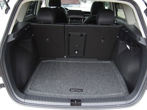 New 2026 Volkswagen Taos SE AWD/4WD image 27