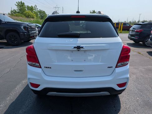 Used 2022 Chevrolet Trax LT w/ Redline Edition AWD/4WD image 6