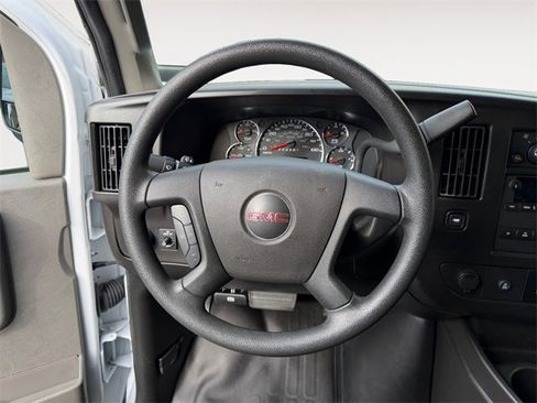 Used 2024 GMC Savana 2500 w/ Driver Convenience Package image 12