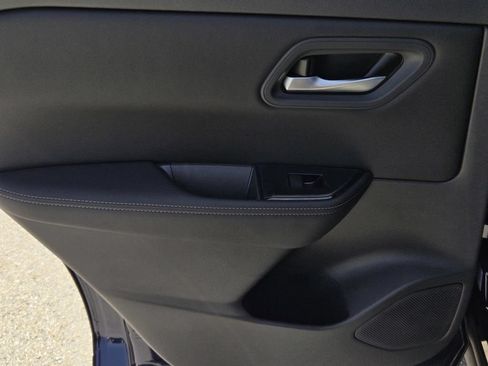 New 2026 Nissan Rogue SV FWD image 11