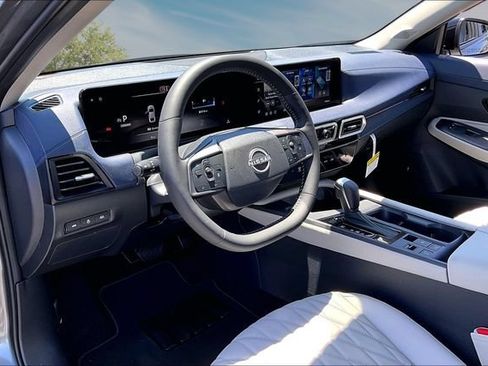 New 2026 Nissan Sentra SL w/ Floor Mat Package FWD image 7