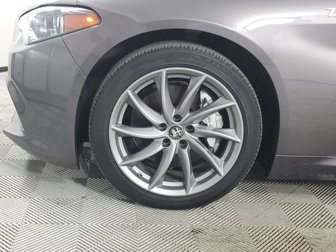 Used 2024 Alfa Romeo Giulia Ti w/ Active Assist Plus Package image 17