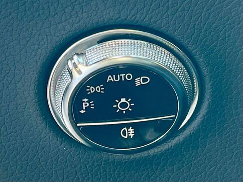 Certified 2026 Mercedes-Benz GLC 300 4MATIC image 27