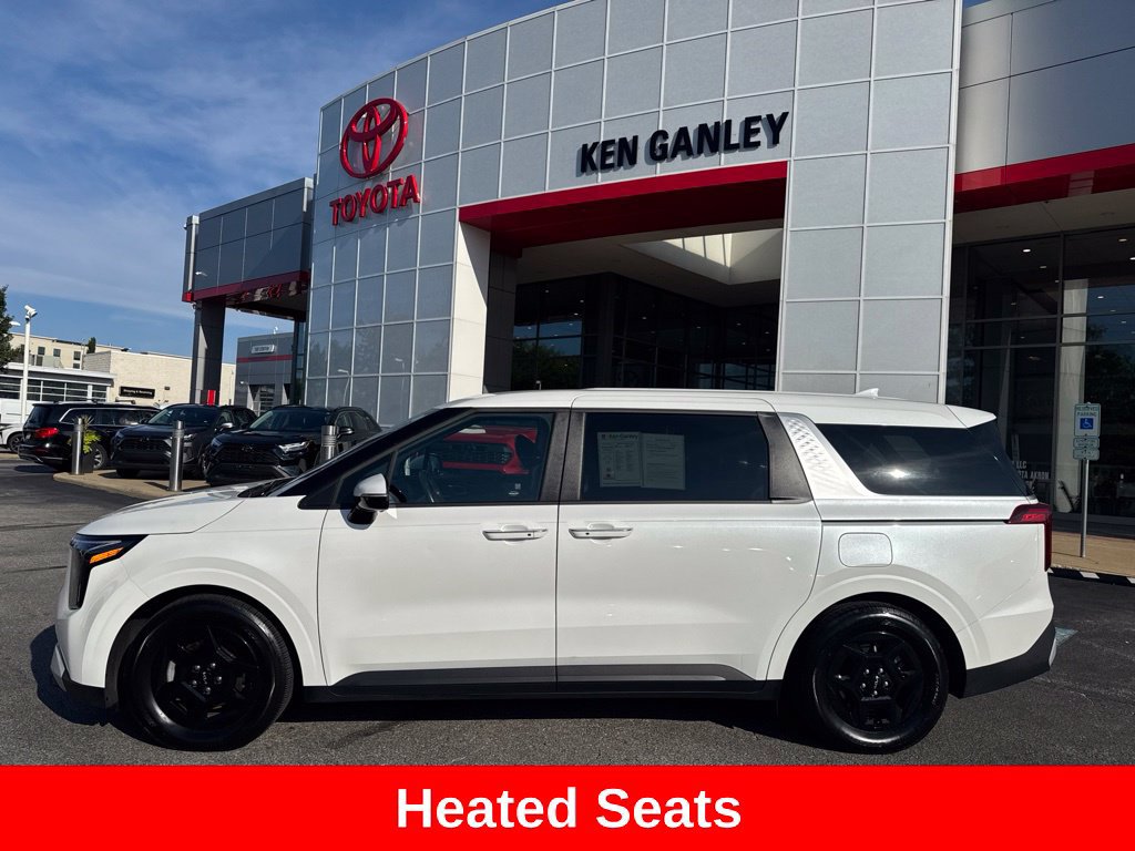 Used 2026 Kia Carnival FWD image 5