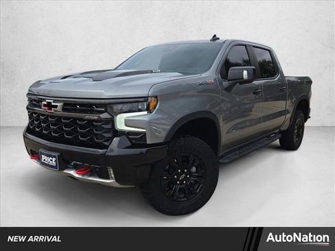 Used 2023 Chevrolet Silverado 1500 ZR2 w/ Technology Package image 1