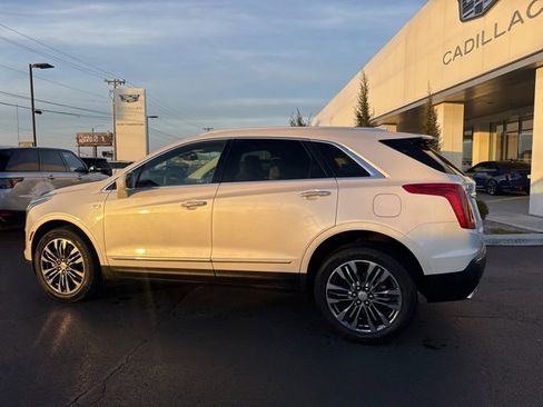 Used 2017 Cadillac XT5 Premium Luxury image 25