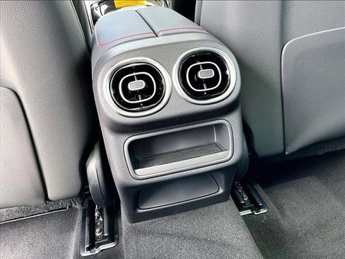 New 2026 Mercedes-Benz GLC 43 AMG 4MATIC image 19