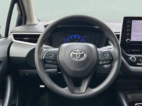 Used 2020 Toyota Corolla LE FWD image 16