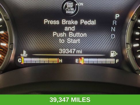 Used 2022 Jeep Renegade Altitude w/ Convenience Group AWD/4WD image 3