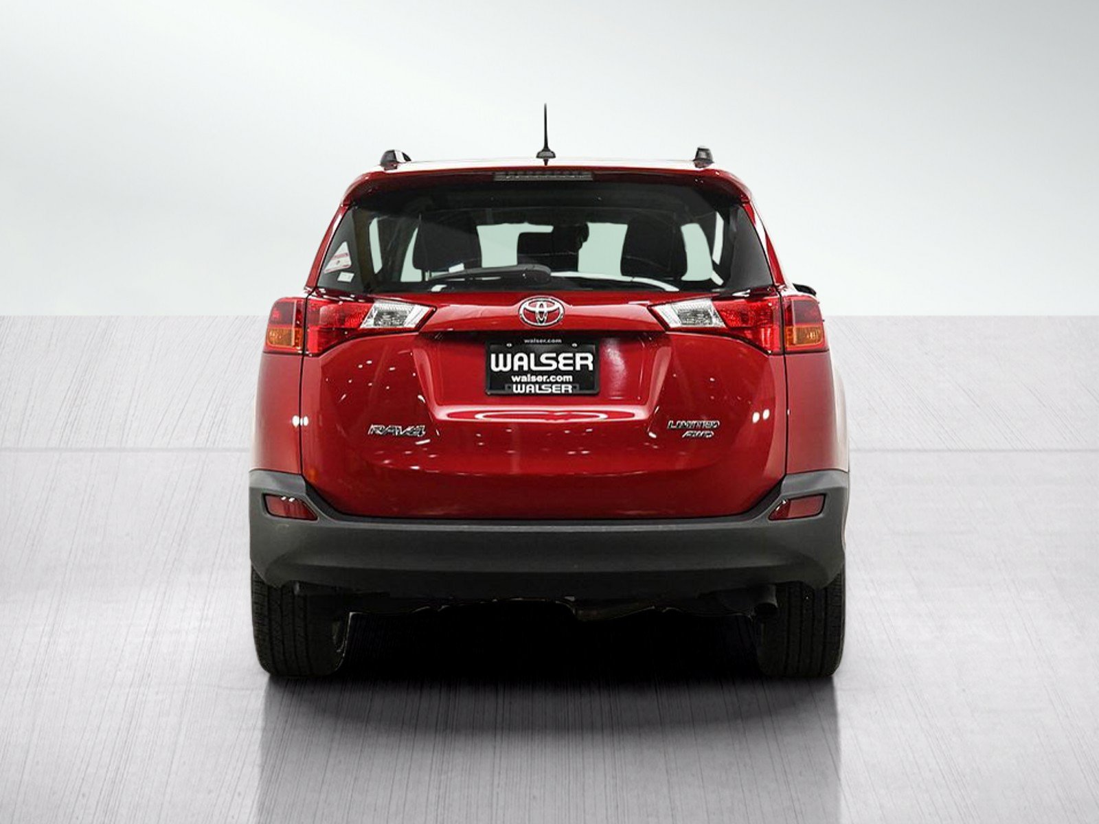 Used 2015 Toyota RAV4 Limited w/ Technology Package AWD/4WD image 4