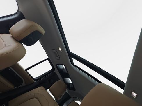 New 2026 Land Rover Defender 110 X-Dynamic SE AWD/4WD image 20