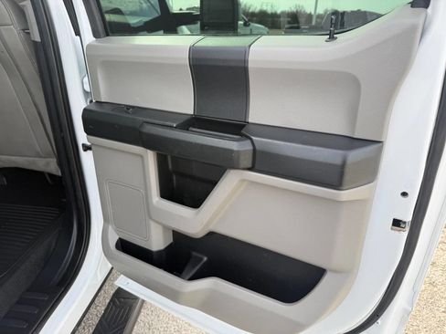 Used 2020 Ford F250 XL w/ Power Equipment Group image 29