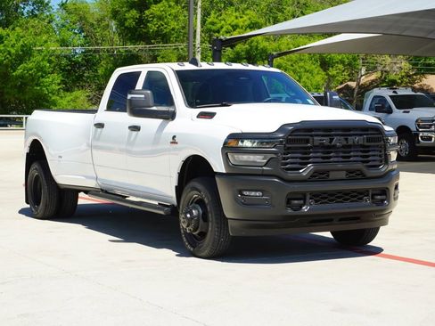 New 2026 RAM 3500 Tradesman AWD/4WD image 5