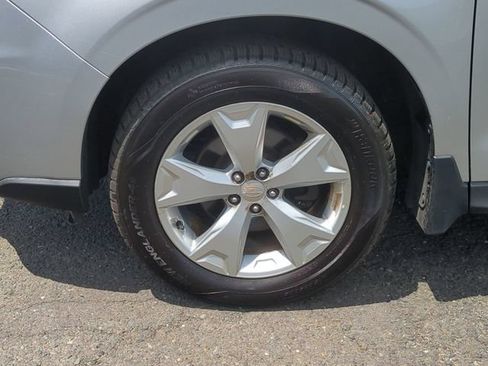 Used 2014 Subaru Forester 2.5i Limited AWD/4WD image 27