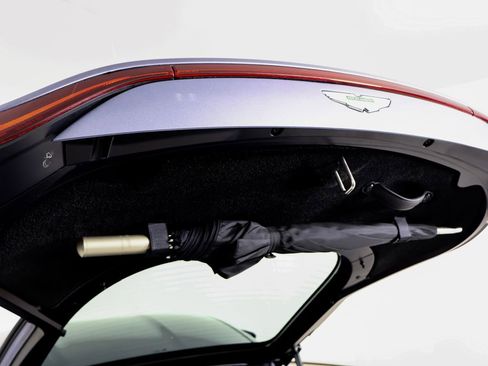 Used 2020 Aston Martin V8 Vantage Coupe RWD image 13