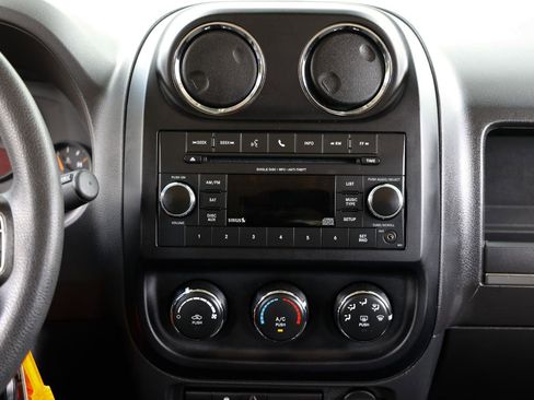 Used 2015 Jeep Patriot Sport w/ Power Value Group image 32