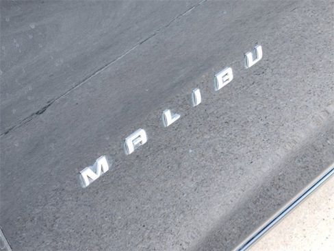 Used 2023 Chevrolet Malibu LT w/ LPO, Floor Liner Package FWD image 10