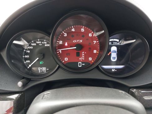 Certified 2024 Porsche 718 Cayman GTS RWD image 17