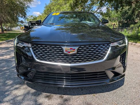 Used 2023 Cadillac CT4 Luxury w/ Sun And Sound Package RWD image 2