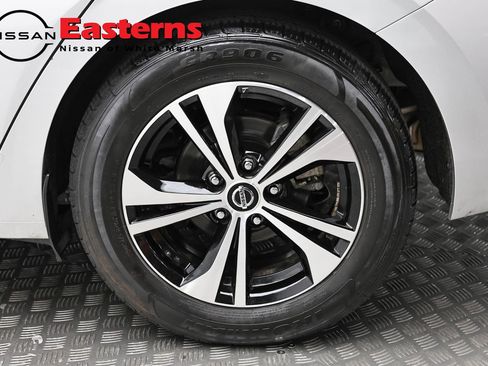 Used 2023 Nissan Sentra SV FWD image 8