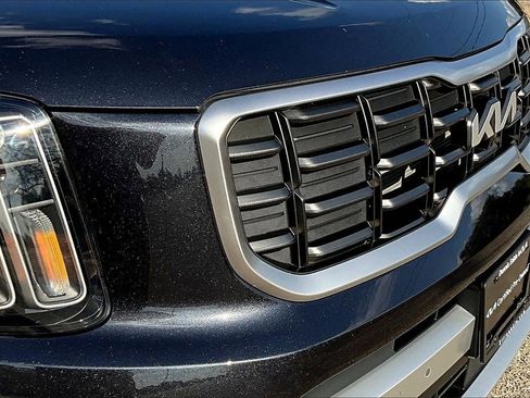 Certified 2025 Kia Telluride SX Prestige image 30