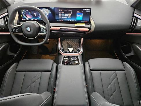 Certified 2025 BMW X3 xDrive30i w/ Convenience Package image 17