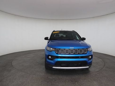 Used 2024 Jeep Compass Limited AWD/4WD image 31