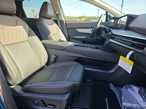 New 2026 Nissan Murano SL image 12