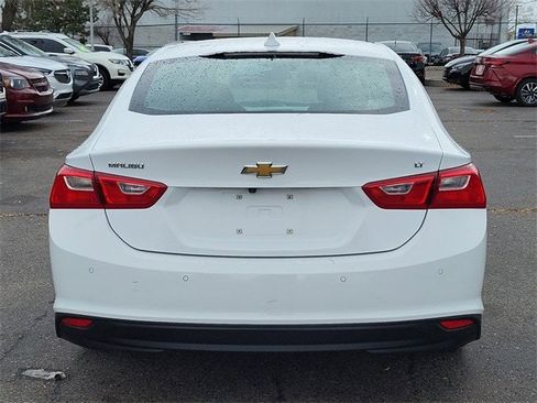 Used 2024 Chevrolet Malibu LT image 5