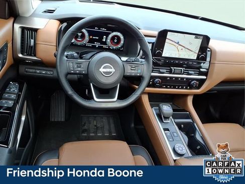 Used 2025 Nissan Pathfinder Platinum w/ Cargo Package AWD/4WD image 23