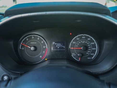 Used 2019 Subaru Impreza 2.0i Premium image 5