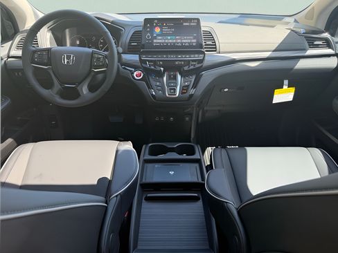 New 2026 Honda Odyssey Elite image 16