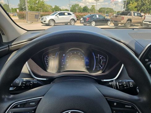 Used 2019 Hyundai Santa Fe SEL FWD image 33