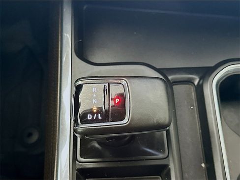 Used 2023 Chevrolet Silverado 1500 LT w/ Z71 Off-Road Package image 16