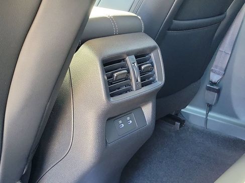 Certified 2025 Nissan Murano SV AWD/4WD image 18