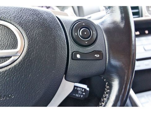 Used 2016 Lexus IS 300 AWD w/ Premium Package image 20