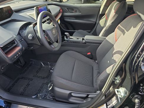 New 2026 Toyota Prius Plug-In Hybrid image 15