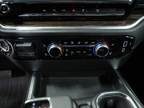 New 2026 GMC Sierra 1500 Elevation AWD/4WD image 34