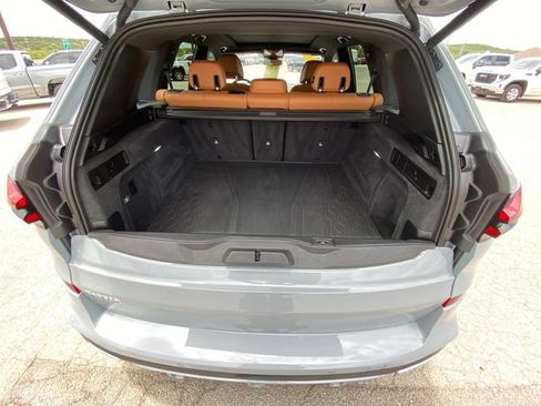 Used 2025 BMW X5 sDrive40i w/ M Sport Package RWD image 16
