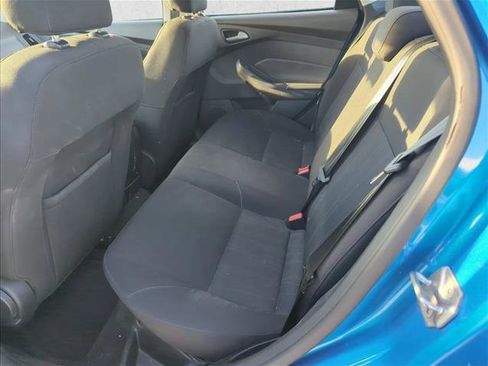 Used 2016 Ford Focus SE FWD image 7