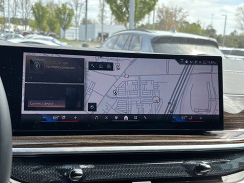 Used 2024 BMW X5 sDrive40i w/ Premium Package image 24