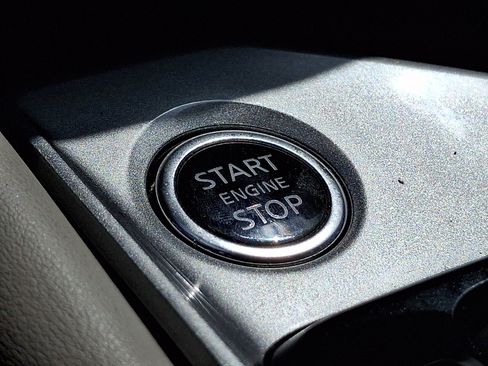 Certified 2023 Nissan Altima 2.5 SV FWD image 22