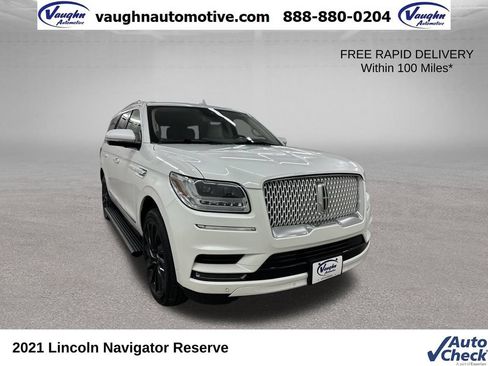 Used 2021 Lincoln Navigator Reserve w/ Equipment Group 208A AWD/4WD image 1