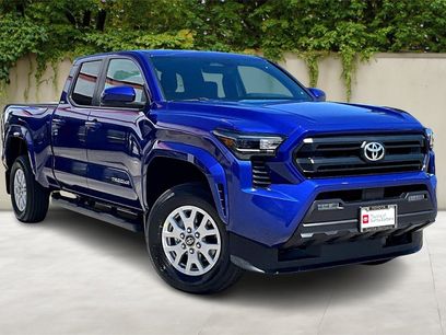 New 2025 Toyota Tacoma SR5