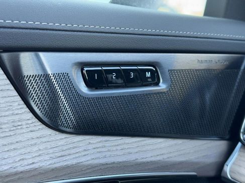 New 2026 Volvo XC90 T8 Plus w/ Protection Package Premier image 10