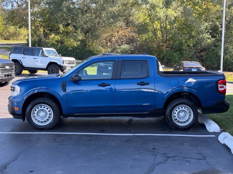 Used 2023 Ford Maverick XL FWD image 4