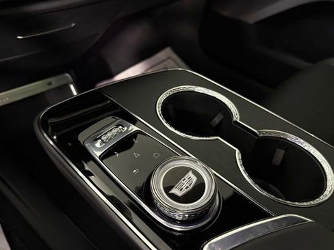 New 2026 Cadillac Lyriq V image 16